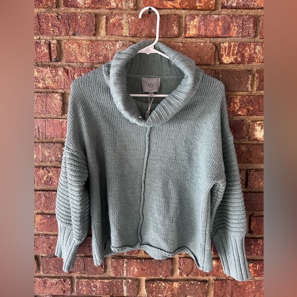 Never worn Liv Milano cowl neck sweater size L- short. - Picture 1 of 4